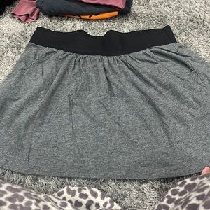 Miniskirt with pockets